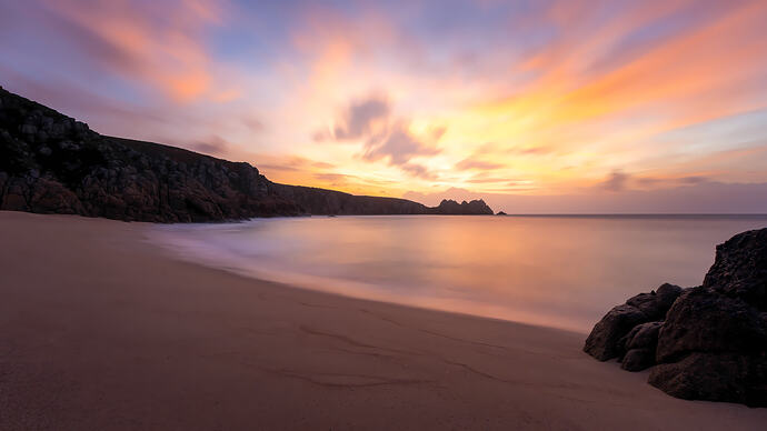 Lake_Cliffs_3840x2160