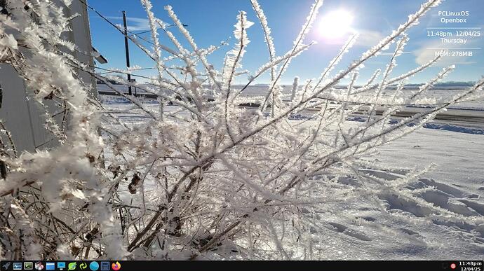 pclinuxosScreenshot_2025-12-04_23-48-25