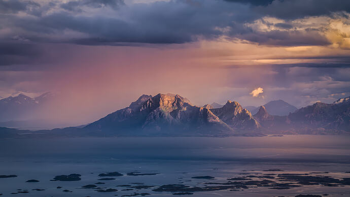 Lake_Mountains__3840x2160