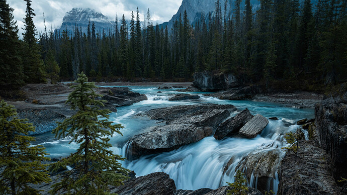 gabor-koszegi-xpQ4GNj3shc-unsplash_natural--bridge--lower--falls_columbia--shuswap_bc--canada_20241110_1024x576