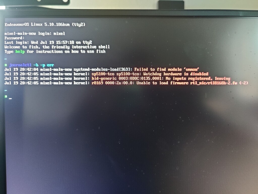 Cannot start any self compiled Kernel stuck at 