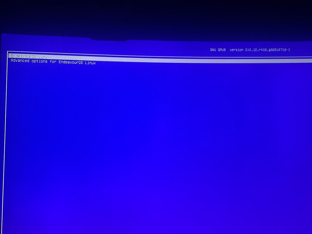 Boote Screen Stuck at the boot screen - Kernel, boot, graphics & hardware - EndeavourOS