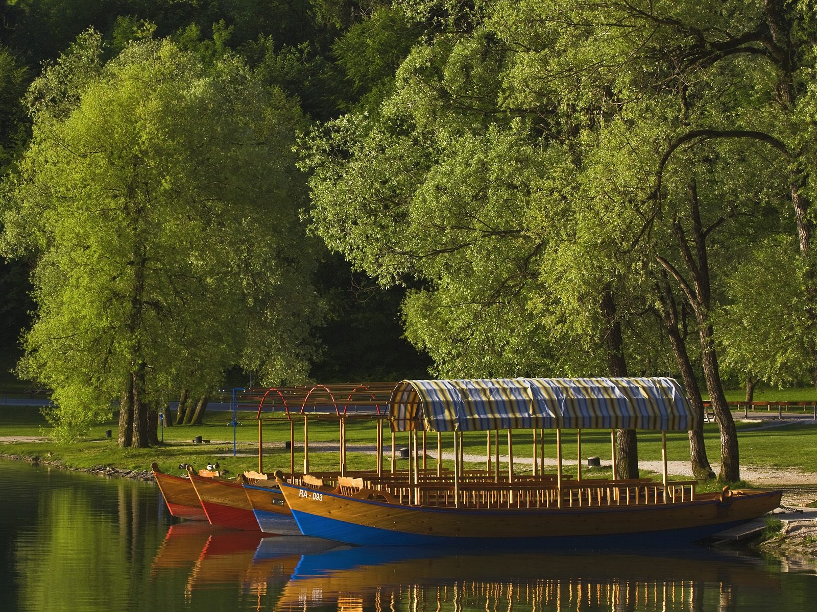 trees-landscape-boat-lake-water-nature-776496-wallhere.com