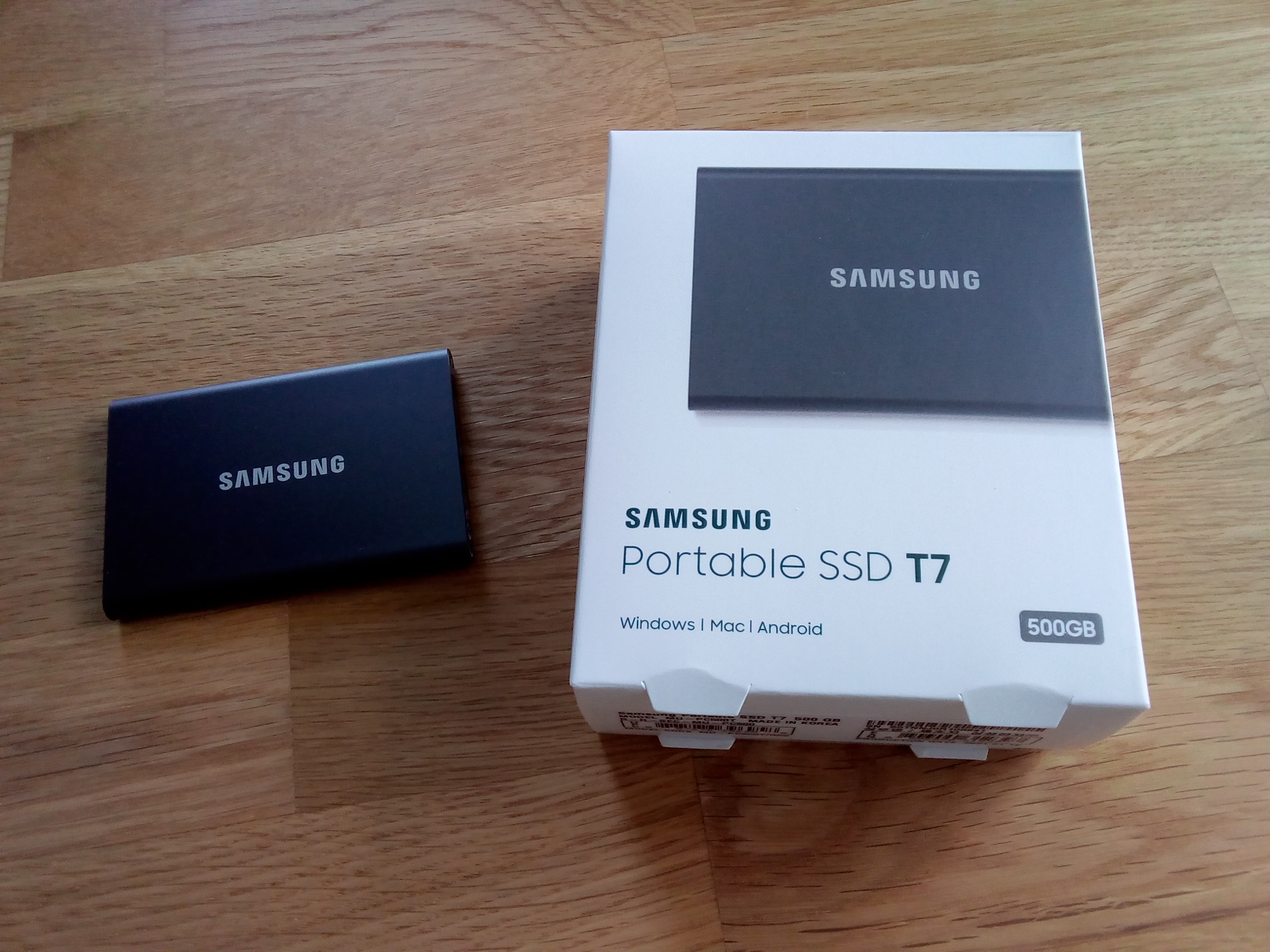 500GB-SAMSUNG-T7-SSD-01