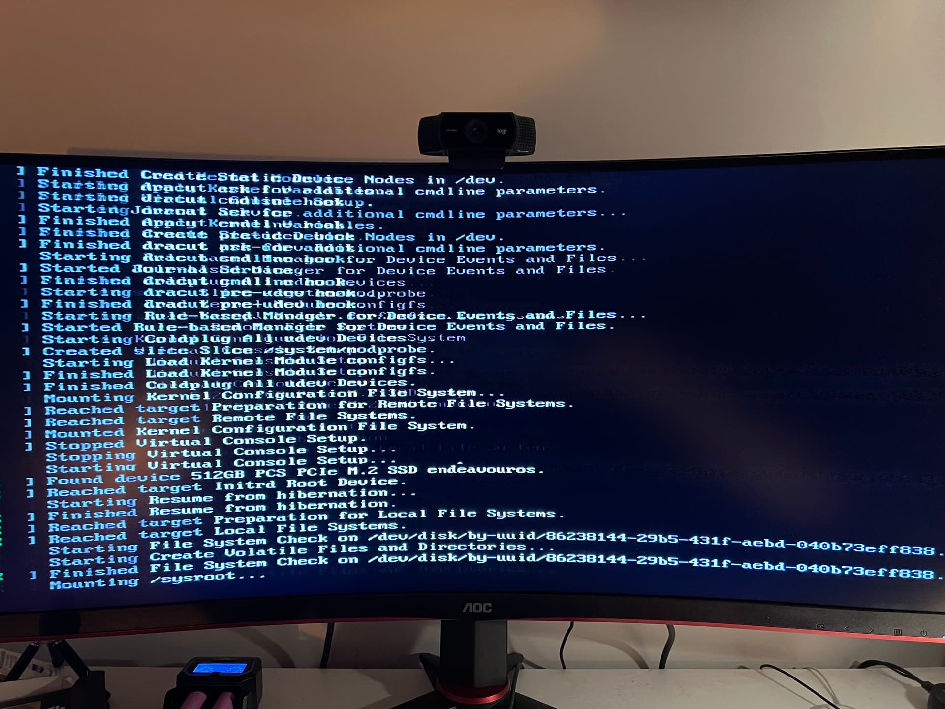 EndeavourOS Kernel, & shutdown - graphics - and boot, text up Start hardware